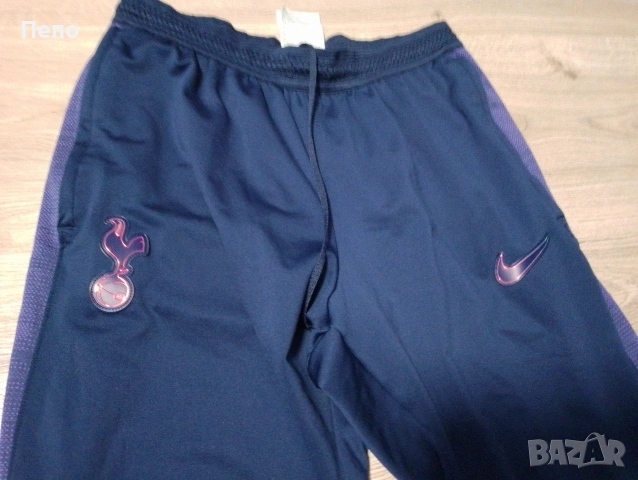 Долнище Nike, снимка 2 - Спортни дрехи, екипи - 53848148