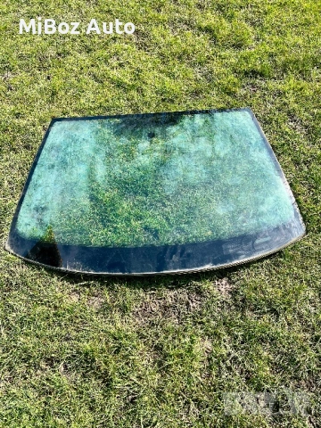 Предно стъкло Фолксваген Голф 6 VW Golf