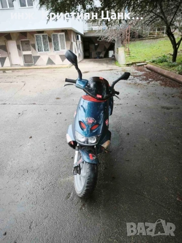 Продавам: Aprilia SR50 WWW