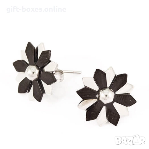 Елегантни обеци от стомана