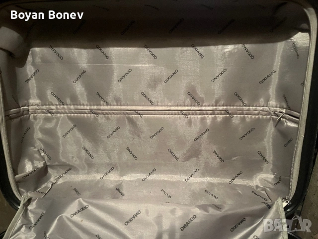 Куфар с твърди страни поликарбонат , снимка 6 - Куфари - 53598970