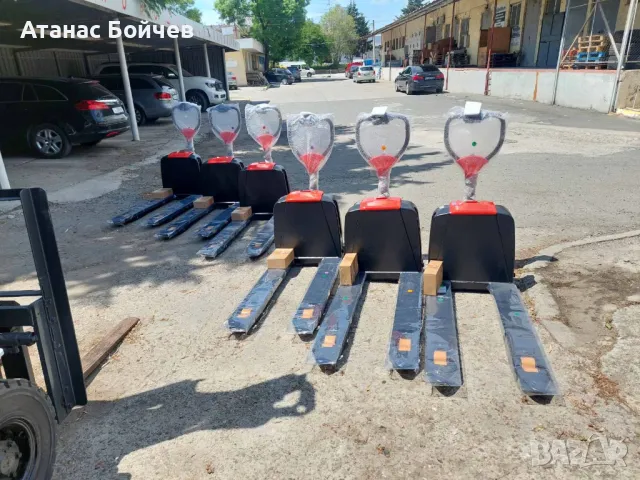 Електрическа транспалетна количка 