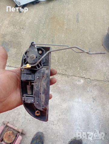 Предна дясна външна дръжка рено канго 1998-2008г, снимка 2 - Части - 53279008