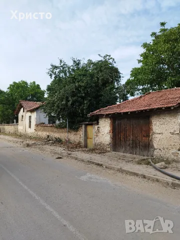 Продавам къща в село Марино поле, гр.Карлово област Пловдив, снимка 2 - Къщи - 46380200