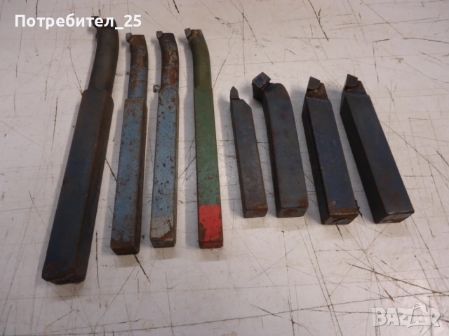 Стругарски ножове - 8 бр.