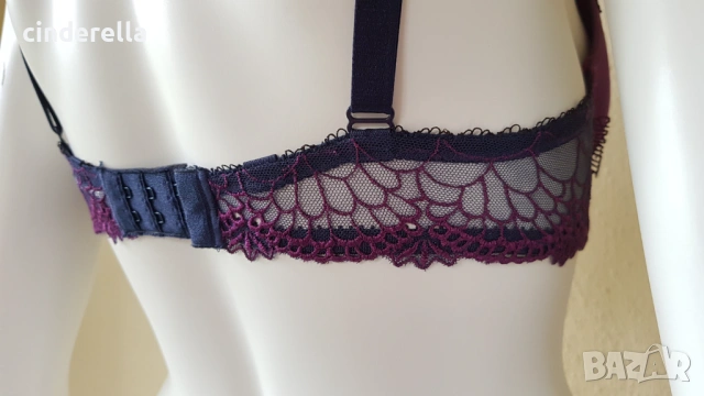 Сутиен 70C лилав гладък, с банел, T-shirt модел, Chantelle, снимка 5 - Бельо - 53896646