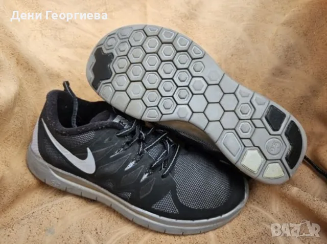 Nike Free Run оригинални кецове , снимка 11 - Маратонки - 49533640