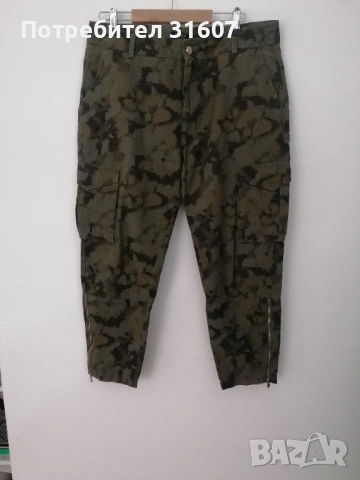 Карго панталон в камуфлажен принт Reserved, снимка 6 - Панталони - 53935845