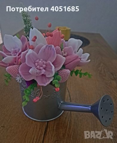 Лейка с глицеринови цветя , снимка 5 - Декорация за дома - 45914131
