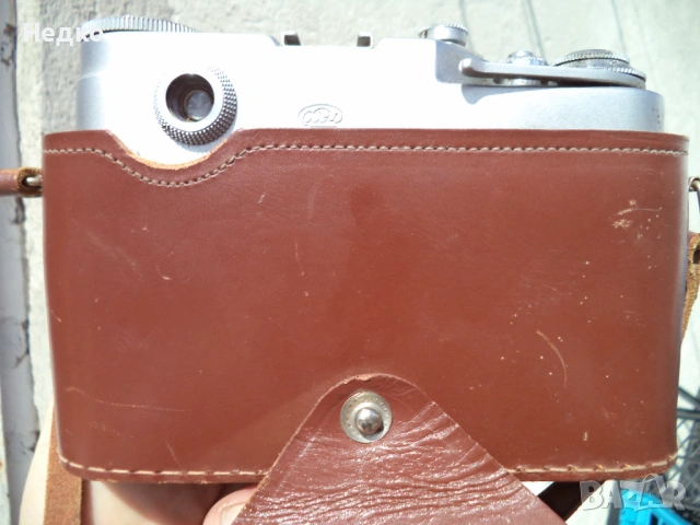 Ретро механичен лентов фотоапарат ФЕД-4, снимка 4 - Антикварни и старинни предмети - 53671541