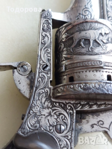 Прекрасно старо револверче с уникално красива гравюра,револвер,пищов, ятаган, сабя, 1 960 лв, снимка 8 - Антикварни и старинни предмети - 52093652