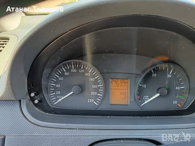 Мерцедес Вито, снимка 7 - Бусове и автобуси - 54185884