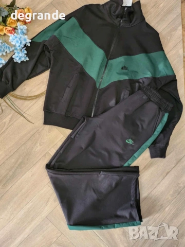 Дамски Спортен Екип Nike, снимка 2 - Спортни екипи - 53715597