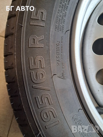 4 броя гуми 195/65/R15 MICHELIN в комплект с оригинални джанти от RENAULT 408006279R, снимка 2 - Гуми и джанти - 53674526