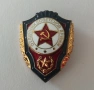 Знак Отличник Советской армии (Отличен войник от Съветската армия). бронз. емайл., снимка 2