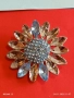 Брошка с форма на цвете със тюркоазени камъни 34514, снимка 1