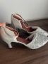 Нови сребристи обувки размер 38, снимка 1 - Дамски елегантни обувки - 45428758