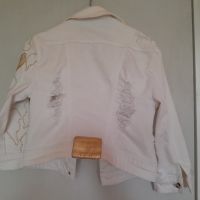 Бяло дънково накъсано яке, S-размер , снимка 4 - Якета - 45765565