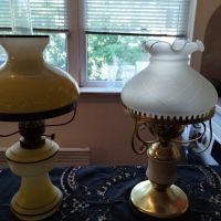 Газена и ел. лампа, снимка 1 - Настолни лампи - 45521004