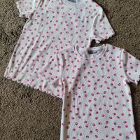 Еднакви нови блузки "Ягодки" за мама и дъщеря!, снимка 1 - Детски Блузи и туники - 45546096