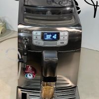 Кафемашина кафе автомат Saeco intelia evo с гаранция, снимка 2 - Кафемашини - 45462125