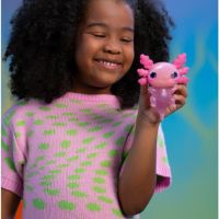 Animagic: Lets Glo Axolotl - Pink Интерактивен електронен домашен любимец за деца 4+ години, снимка 4 - Други - 45287416