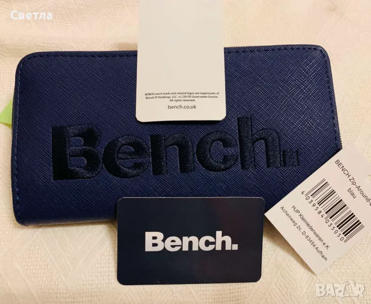 Портфейл от Bench, Нов с етикет, тъмно син, Р-ри 19/10/3см, 48 лв Перфектен и стилен подарък, снимка 1