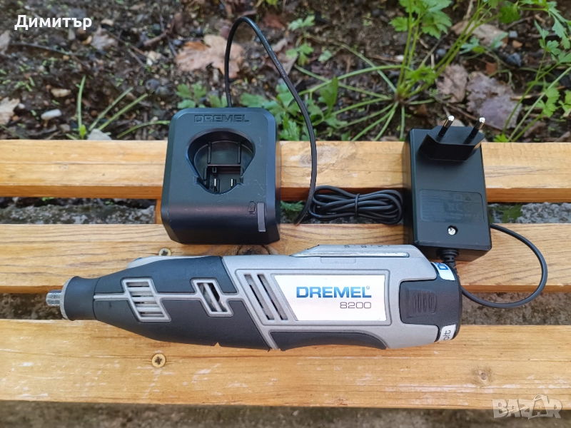 Dremel 8200 мултишлайф 10.8V, снимка 1
