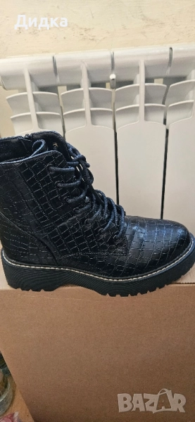 Дамски боти 38 ми номер, снимка 1