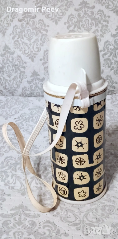 Винтидж термос – ретро дизайн (60–70-те години), снимка 1