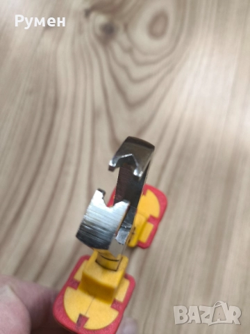 Клещи за заголване на кабели Wurth 714 01 70, снимка 3 - Клещи - 51865669