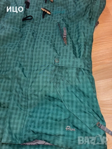 Дамско ски яке Protest 10 series, снимка 2 - Якета - 53404450