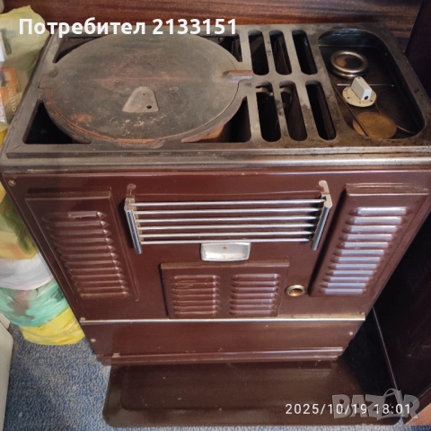 Продавам нафтова печка уникат, снимка 3 - Печки, фурни - 52110104