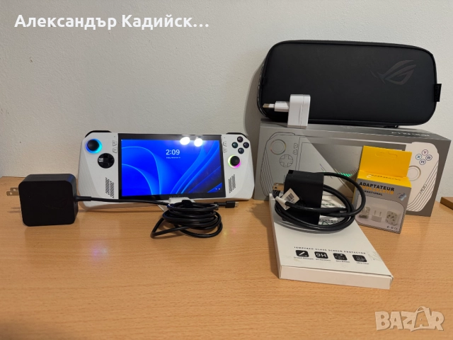 Asus ROG Ally Z1 Extreme + Всички Оригинални аксесоари