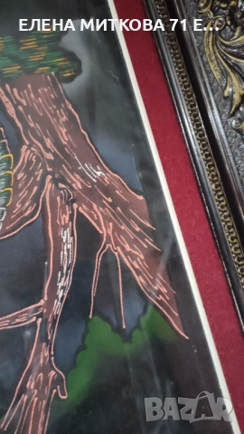 Голяма картина /ковьор рисуван върху текстил в масивна дървена рамка с орнаменти, снимка 4 - Картини - 52894068