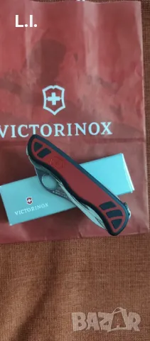 Нож Victorinox Forester M Grip, снимка 1 - Ножове - 48304201