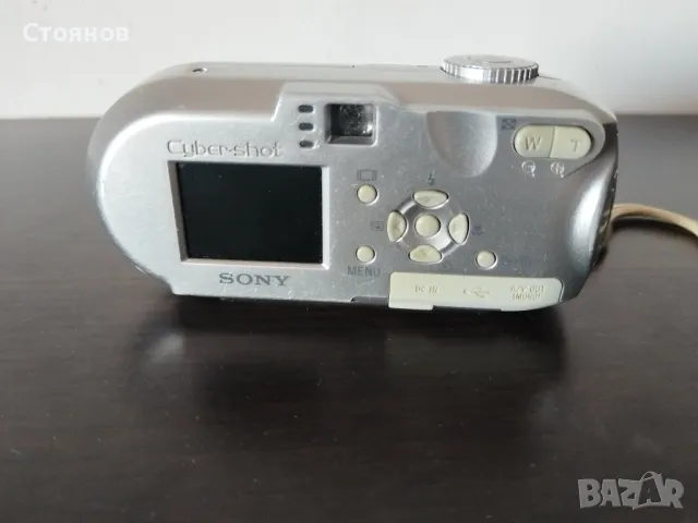 SONY Cyber-shot 4.1 MP Japan, снимка 10 - Фотоапарати - 47809045