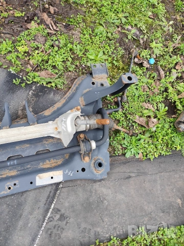 Преден мост Nissan Qashqai j11-2018- 1.2бензин-115кс, снимка 3 - Части - 53603867