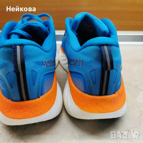 Saucony Triumph 22 маратонки за бягане 42, снимка 8 - Маратонки - 53954985