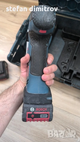 Bosch GST 18 V-LI S Акумулаторен пробивен трион плюс 2 🔋 6 Ah и 4 Ah и зарядно , снимка 3 - Триони и циркуляри - 53749101