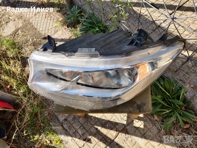 Ляв Фар за Mercedes Sprinter W910 след 2017 г., снимка 2 - Части - 54230126