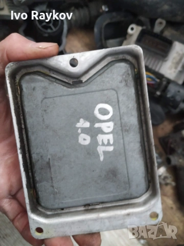 Компютър двигател, ECU за Opel Corsa B 1.0 16V - 1999г 0261204058 , 90532609 RY, снимка 3 - Части - 53657148