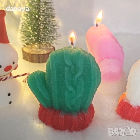 6232 Коледна ароматизирана свещ Ръкавичка, снимка 2 - Декорация за дома - 52121834