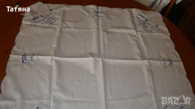 ПОКРИВКИ  за маса  --БРОДЕРИИ И АПЛИКАЦИИ, снимка 3 - Декорация за дома - 51709723