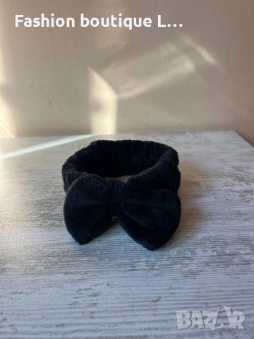 Черна пухена лента за глава с панделка подходяща за прибиране на косата за нанасяне на маска и крем , снимка 2 - Аксесоари за коса - 52413392
