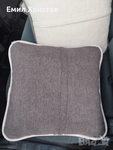Продавам комплект от 8 декоративни възглавнички, снимка 4 - Възглавници - 54192243