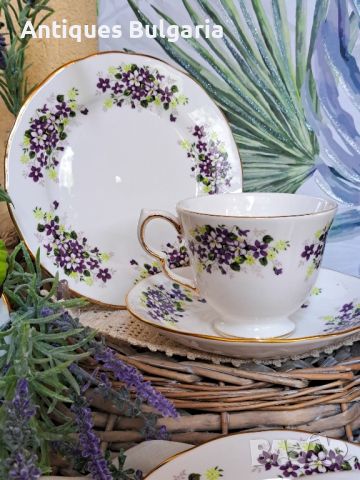 Сервиз 16 части - Queen Anne, Fine Bone China 1950г, снимка 3 - Сервизи - 46238628