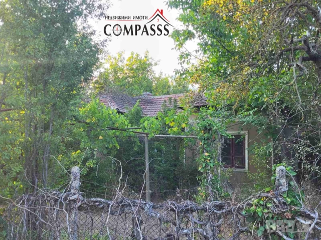 с. Преселенци, Общ. Ген. Тошево, къща с двор – 16000евро!, снимка 9 - Къщи - 51441277