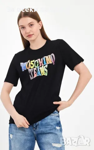 Дамска тениска Moschino Код Lux10, снимка 1 - Тениски - 46972714