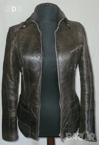 VERSACE оригинално кожено яке С-ХС, снимка 2 - Якета - 53822995